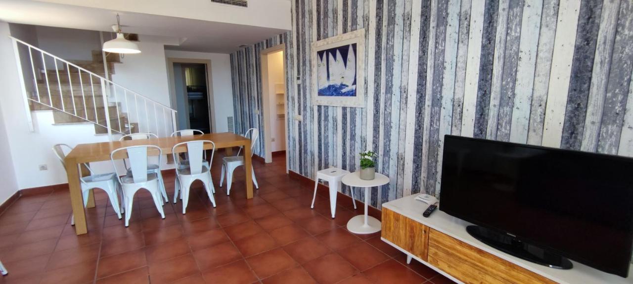 Apartmán Msj 69 Bonito Duplex En Marina Sant Jordi Calafat Exteriér fotografie